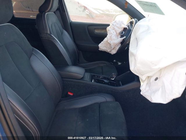 YV4AC2HM1K2105875 Volvo Xc40 T4 R-design
