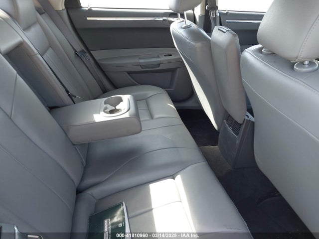 Продаж на аукціоні авто 2005 Chrysler 300 Touring, vin: 2C3JA53G45H635155, номер лоту: 41810960