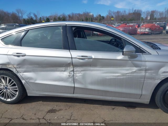 3FA6P0T93GR348715 Ford FUSION SE
