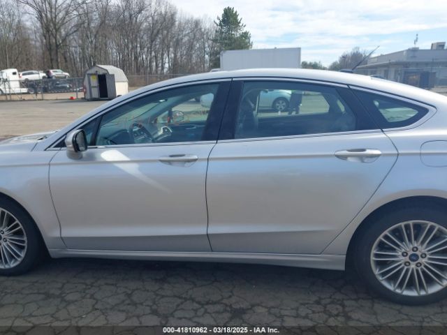 3FA6P0T93GR348715 Ford FUSION SE