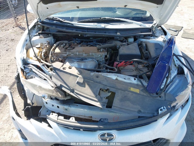 Scion TC 2014 JTKJF5C74E3072410 Image 10