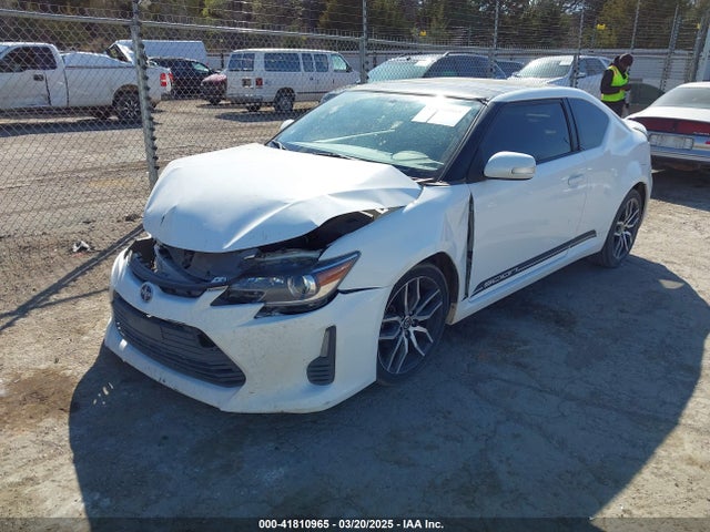 Scion TC 2014 JTKJF5C74E3072410 Image 2