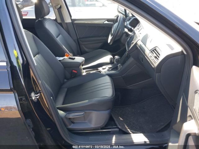 3VVMB7AX0RM048335 Volkswagen Tiguan 2.0t Se/2.0t Wolfsburg Edition
