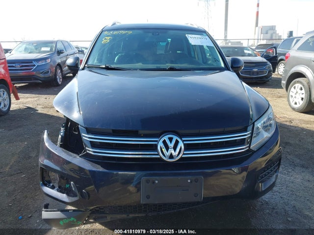 WVGSV7AXXHK007144 Volkswagen Tiguan 2.0t Wolfsburg Edition