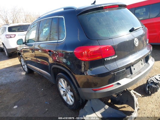 WVGSV7AXXHK007144 Volkswagen Tiguan 2.0t Wolfsburg Edition
