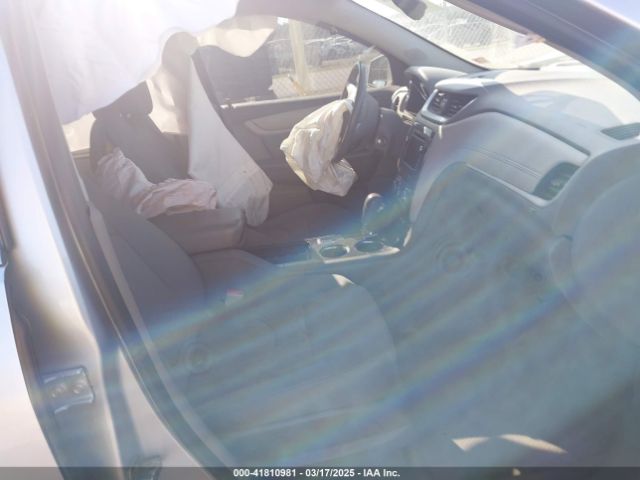 1GNKVHKD8FJ258415 Chevrolet Traverse 2lt