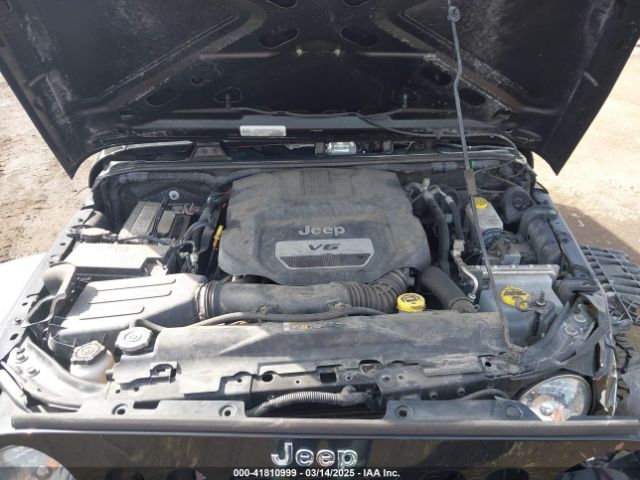 1C4BJWDG6HL746950 Jeep Wrangler Unlimited Sport