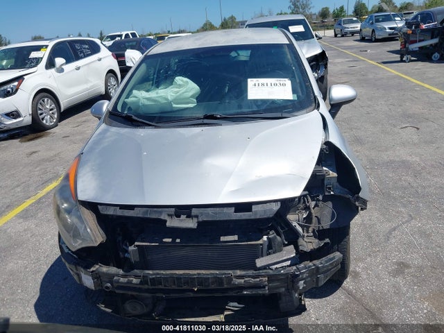 KNADM5A36E6419998 KIA RIO LX