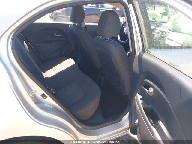 KNADM5A36E6419998 KIA RIO LX
