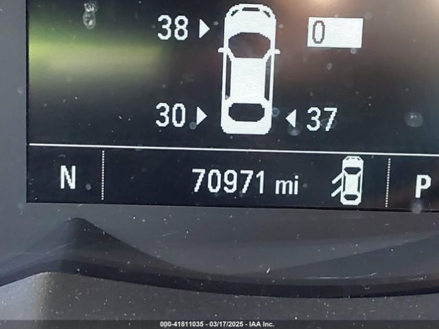 KL7CJPSM0MB363232 Chevrolet Trax Awd Lt