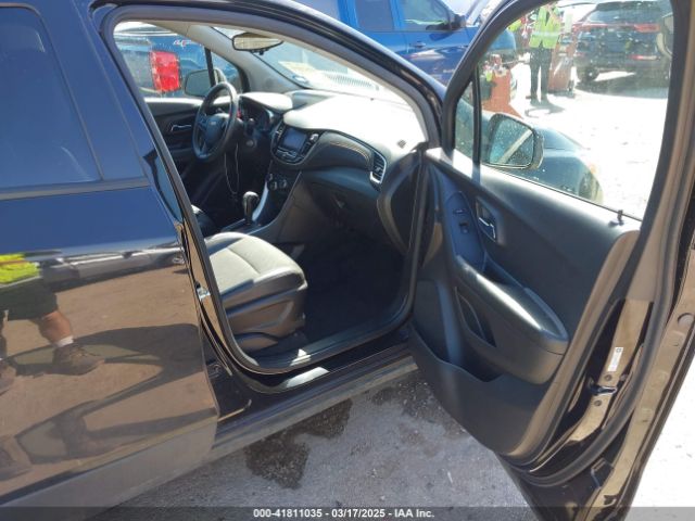 KL7CJPSM0MB363232 Chevrolet Trax Awd Lt