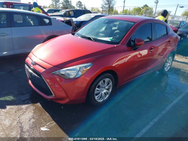 3MYDLBYV1KY526975 Toyota YARIS L
