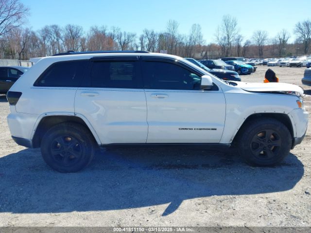1C4RJFAGXEC352608 Jeep Grand Cherokee Laredo