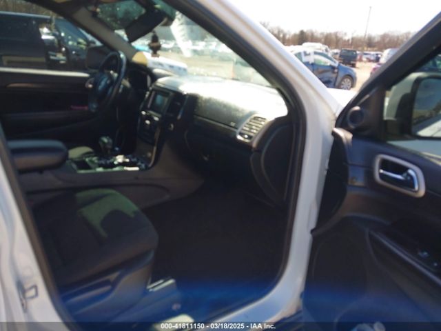 1C4RJFAGXEC352608 Jeep Grand Cherokee Laredo
