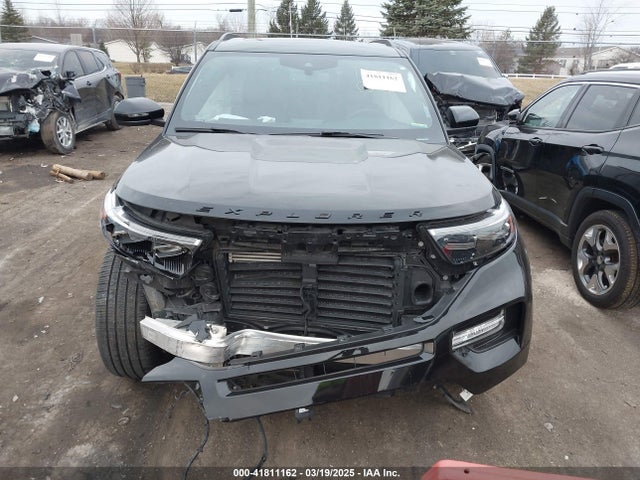 1FMSK8KH6NGC45223 Ford Explorer St-line