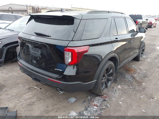 1FMSK8KH6NGC45223 Ford Explorer St-line