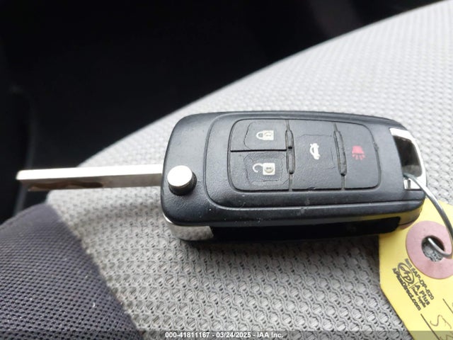 1G1PA5SH0E7103809 Chevrolet Cruze Ls Auto