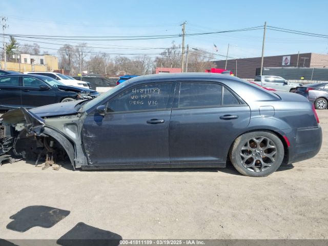 2C3CCAGG2GH270399 Chrysler 300 300s