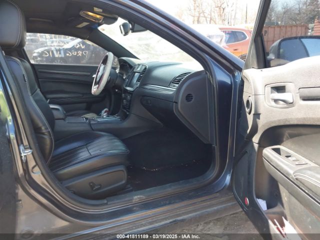 2C3CCAGG2GH270399 Chrysler 300 300s