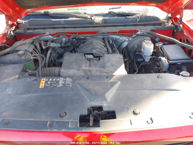 1GCVKREH2JZ100326 Chevrolet Silverado 1500 2lt