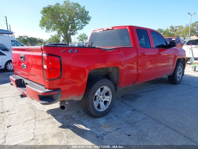 1GCVKREH2JZ100326 Chevrolet Silverado 1500 2lt