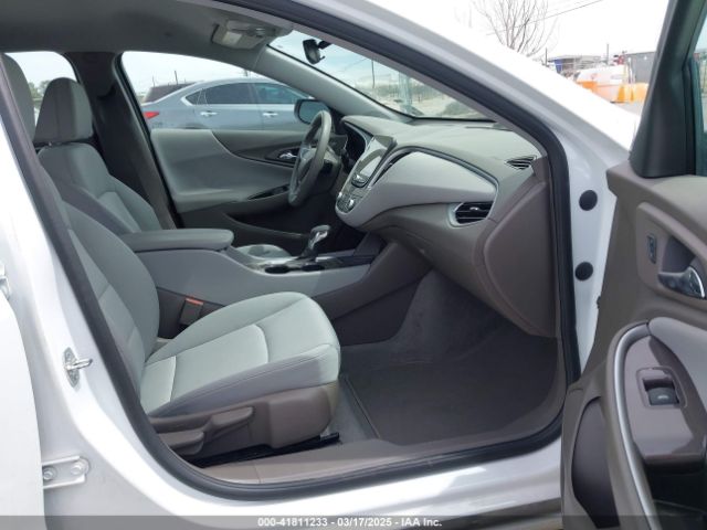 1G1ZD5ST8RF179651 Chevrolet Malibu Fwd 1lt