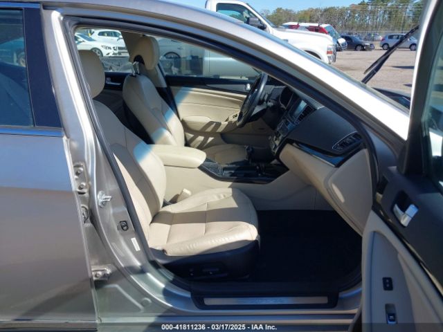 KNALN4D7XE5159404 KIA Cadenza Premium