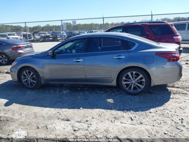 1N4AL3AP5JC256455 Nissan Altima 2.5 Sr