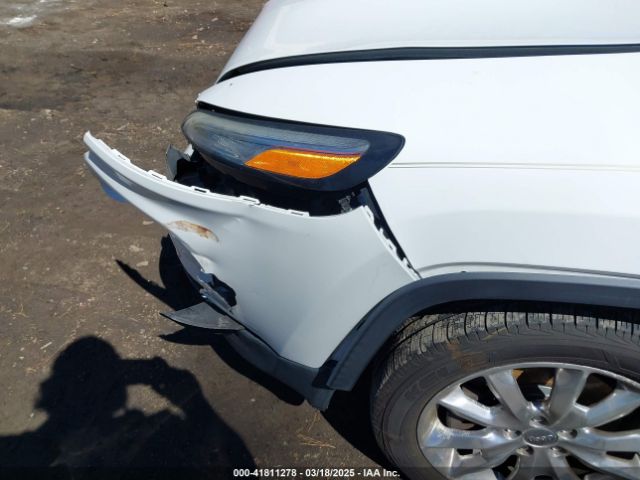 1C4PJLDS9EW238121 Jeep Cherokee Limited