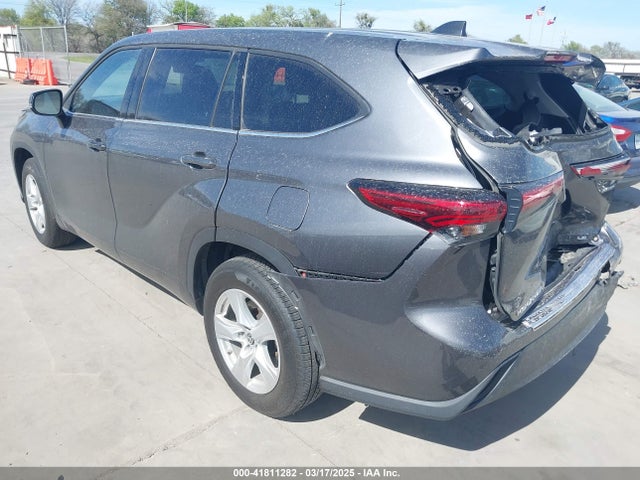 5TDZARAH5NS517327 Toyota Highlander Hybrid Le