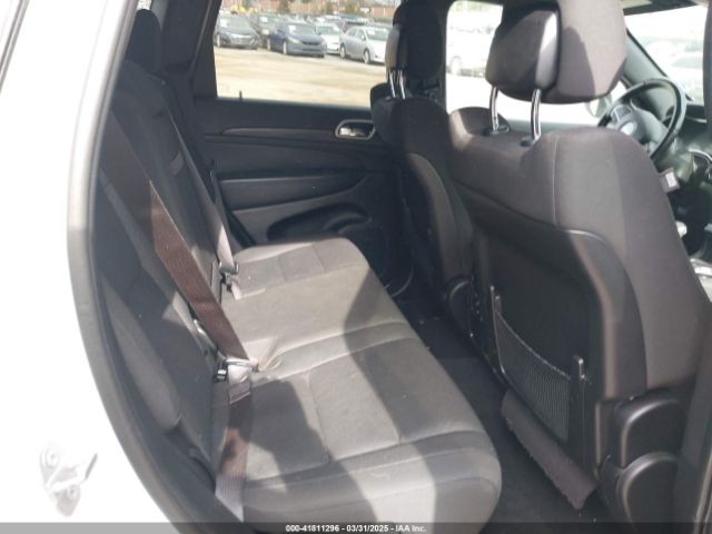 1C4RJEAGXMC813573 Jeep Grand Cherokee Laredo E 4x2