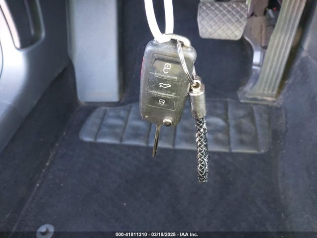 3VW2B7AJ2HM412901 Volkswagen Jetta 1.4t S