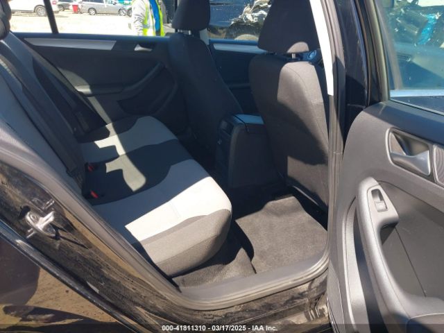 3VW2B7AJ2HM412901 Volkswagen Jetta 1.4t S