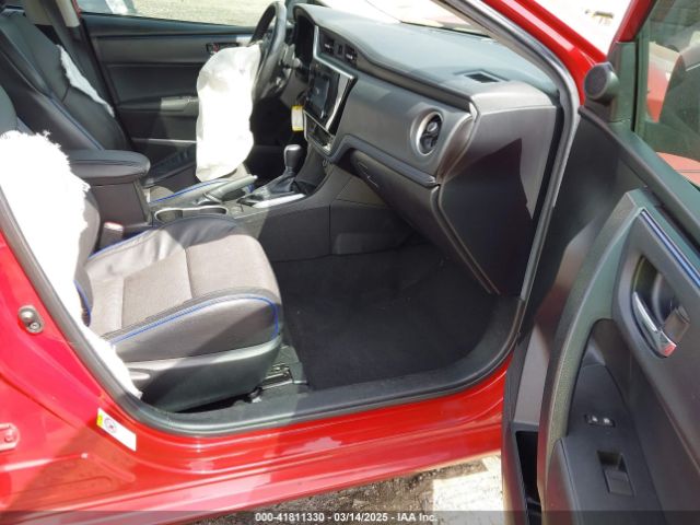 5YFBURHE7KP949541 Toyota COROLLA SE