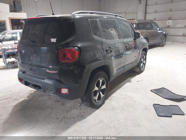 ZACNJBC11KPJ92963 Jeep Renegade Trailhawk 4x4