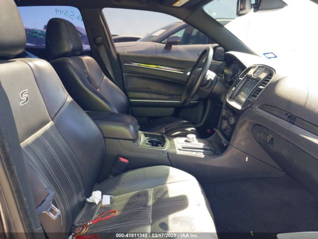 2C3CCABG1JH261708 Chrysler 300 300s