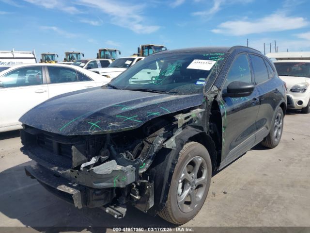 1FMCU0MN8SUA41572 Ford Escape St-line