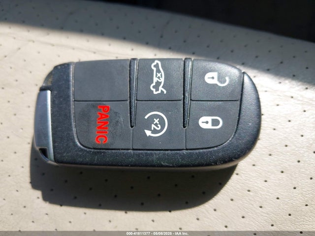 Chrysler 200 S 2016 1C3CCCDG6GN119749 Image 11