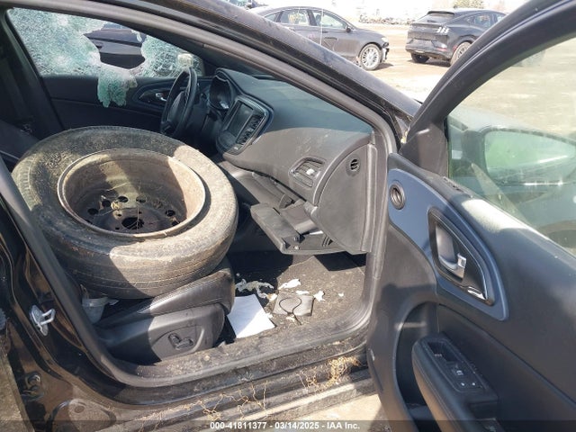 Chrysler 200 S 2016 1C3CCCDG6GN119749 Image 5