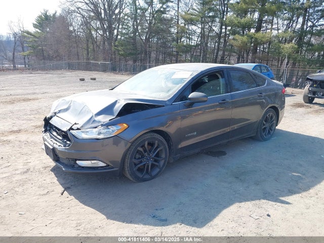 3FA6P0LU6JR118226 Ford Fusion Hybrid Se
