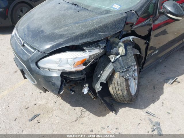 1FADP5AU9JL103709 Ford C-max Hybrid Se
