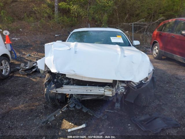 1FA6P8AM5H5263143 Ford Mustang V6