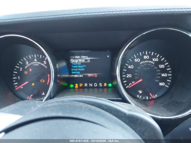 1FA6P8AM5H5263143 Ford Mustang V6