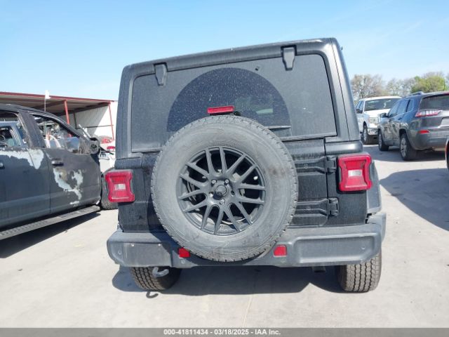 1C4HJXEG2LW298373 Jeep Wrangler Unlimited Sahara 4x4