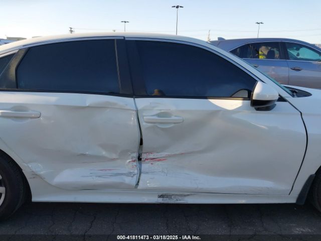 2HGFE2F28NH549174 Honda Civic Lx