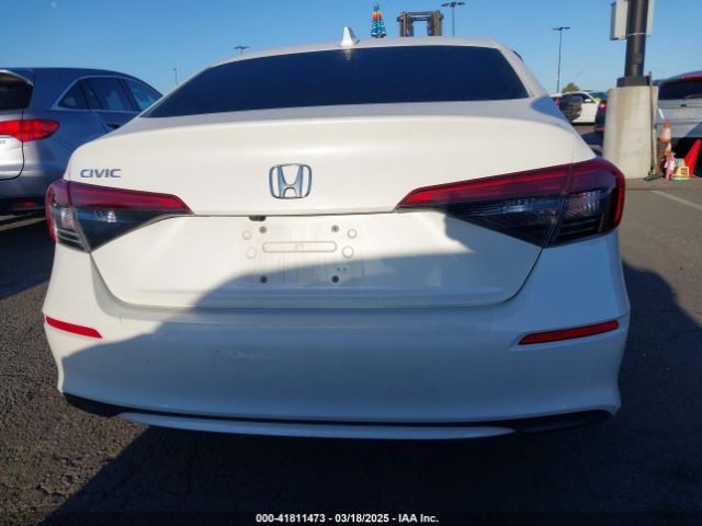 2HGFE2F28NH549174 Honda Civic Lx