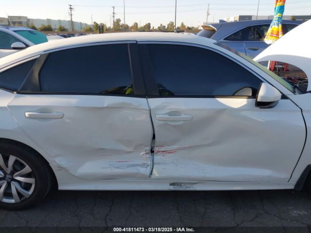 2HGFE2F28NH549174 Honda Civic Lx