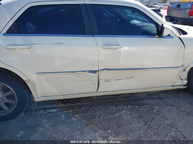 Aukcja sprzedaży 2008 Chrysler 300 Touring, vin: 2C3LA53G28H238380, numer aukcji: 41811478