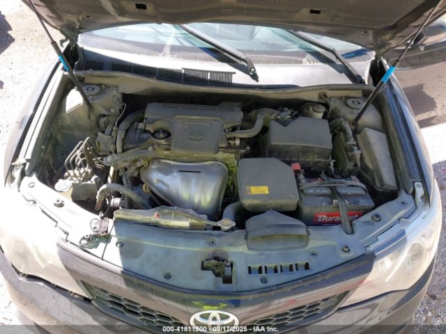 4T1BF1FK2EU833591 Toyota CAMRY SE