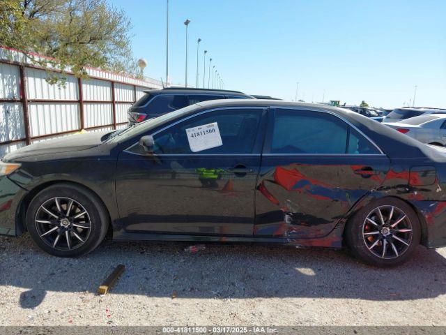 4T1BF1FK2EU833591 Toyota CAMRY SE